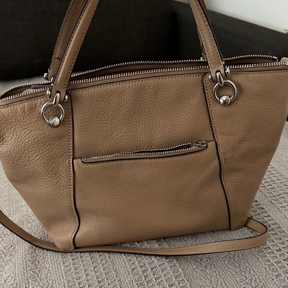 Coach Brown Leather Shoulder Bag - Picture 2 of 4